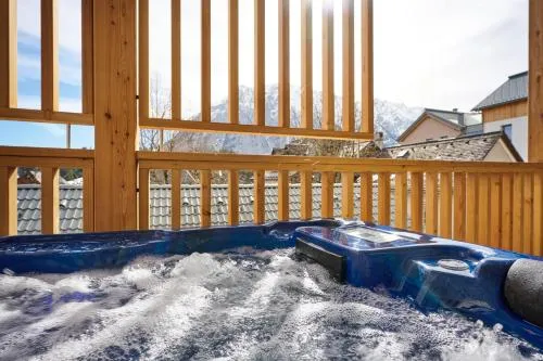 die Tauplitz Lodges - Alm Lodge A3 by AA Holiday Homes in Tauplitz, Österreich