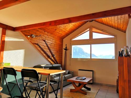 Agréable T3 mezzanine jusqu'à 5 personnes - Location saisonnière - Briançon