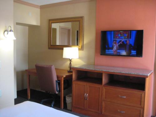 Americas Best Value Inn - Porterville