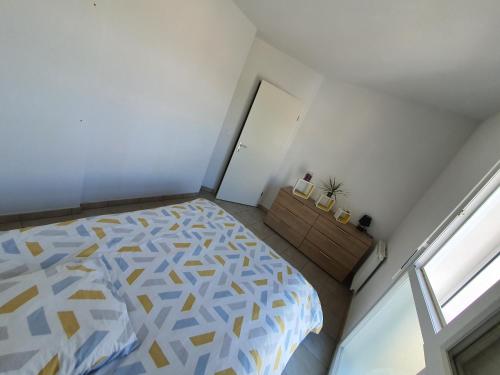 Chambre 11m2 dans maison toute equipee