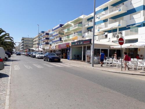 Torre 6- Vista Cidade, Aconchegante, 80mt Praia, Wifi