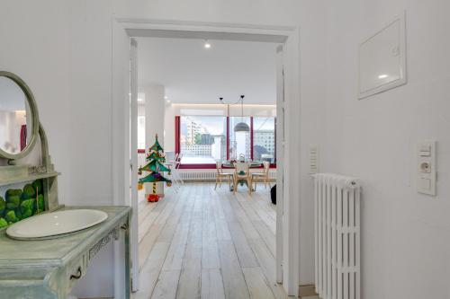 Stay U-nique Apartments Figueres Park - image 3