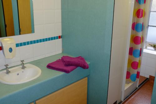 Fürdőszoba, Bath YMCA Hostel in Bath