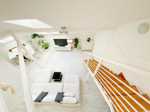 Loft with Rooftop and Free parking in Garage 4