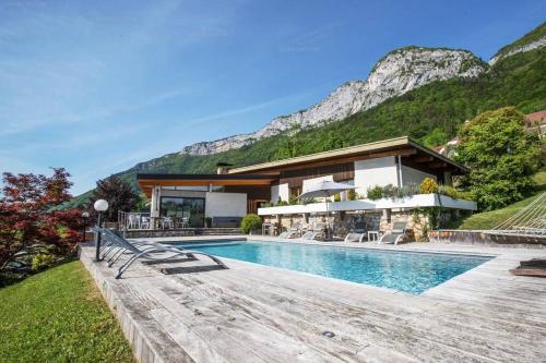 Villa Pladia avec prestations de services gîte à louer Veyrier-du-Lac