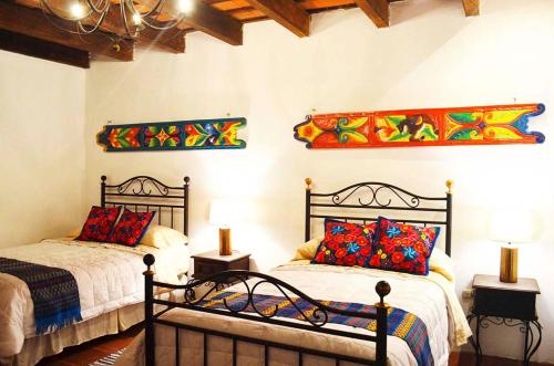 Superior Twin Room image 2