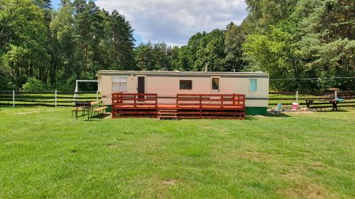 Zajazd Gawrysiówka – Ocieka, FL