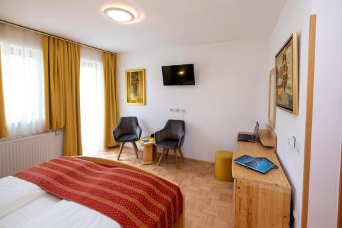 291927363 Art Hotel Kristal