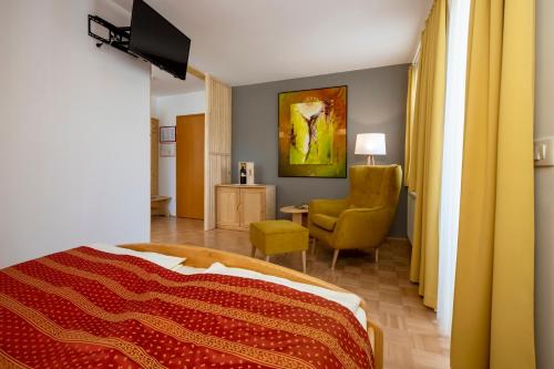 291927831 Art Hotel Kristal