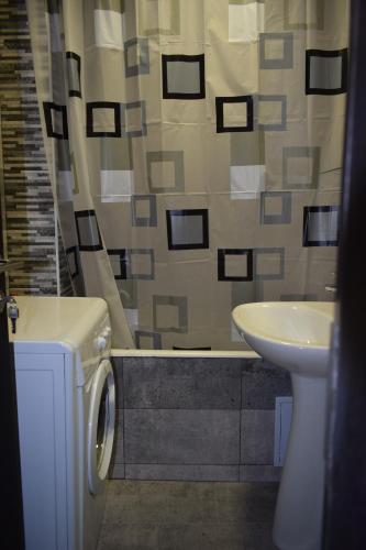 Apartament Palatul de Justitie - image 3