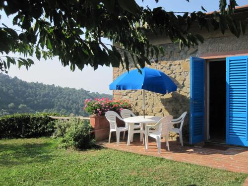  Modern Holiday Home in Lamporecchio with Pool, Pension in Lamporecchio