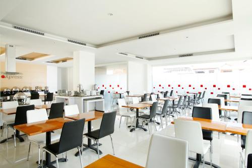 Restaurant, Amaris Hotel Tebet in Tebet