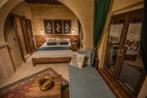 room detail thumbnail 1