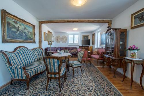 Historic Old Town apartment with the best view in town
