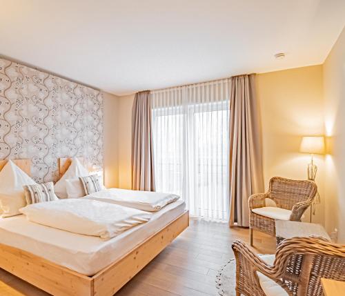 Comfort Double Room with Shower