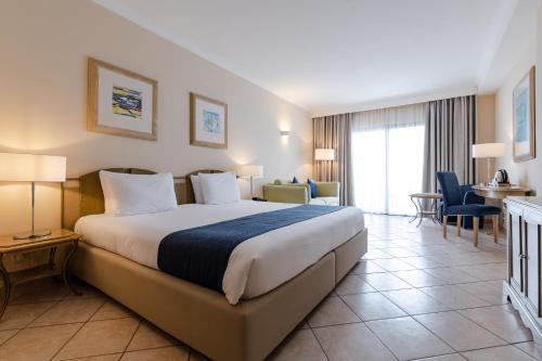 Maritim Antonine Hotel & Spa