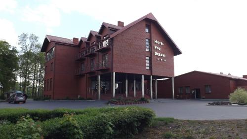 Hotel Pod Dębami - Terespol