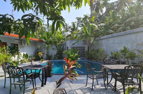 مسبح, Tiger shark Residence  in جنافياني أتول