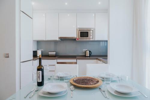 Caleta Homes - Apartamentos Pompidou 4