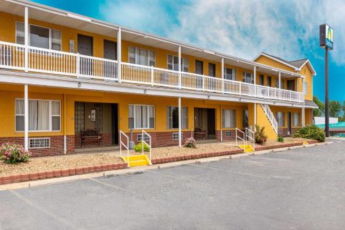 Motel 6 Chillicothe, MO - 숙소 외관