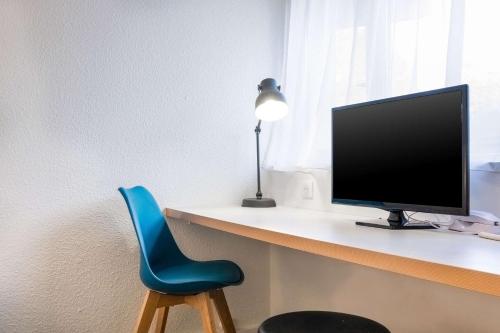 Comfort Hotel Rungis - Orly - image 14