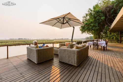 Vista exterior, Sausage Tree Camp in Mafuta