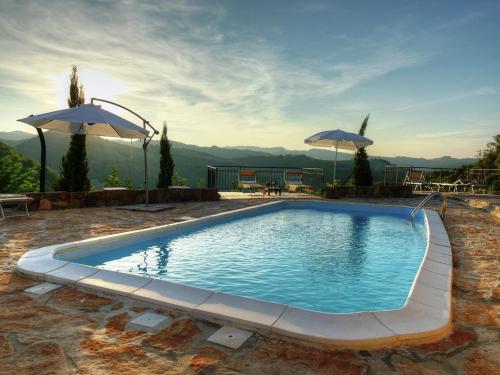 Bright Holiday Home in Modigliana with Swimming Pool gîte à louer Brisighella