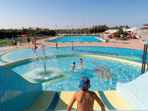  Apartment in Albarella near Sandy Beach in Isola Albarella