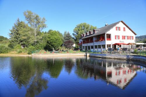 Le Lac Des Moines - main image