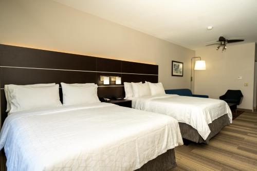 Holiday Inn Express & Suites Deer Park, an IHG Hotel