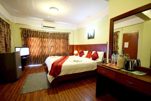 room detail thumbnail 0