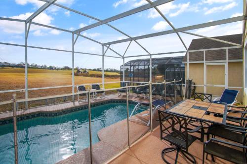 Highland's Reserve 5 Bed Villa with Golf-View - image 6
