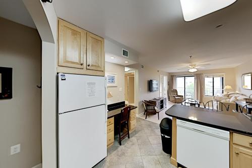Exceptional Vacation Home in Hilton Head condo - image 5