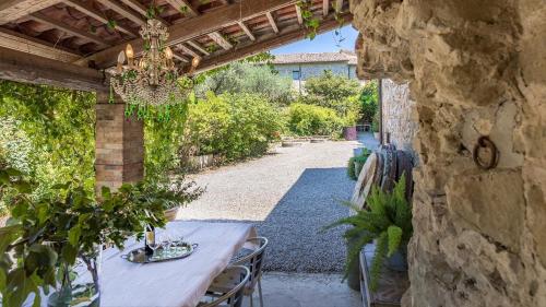 CONTESSA MATILDE 16, Emma Villas