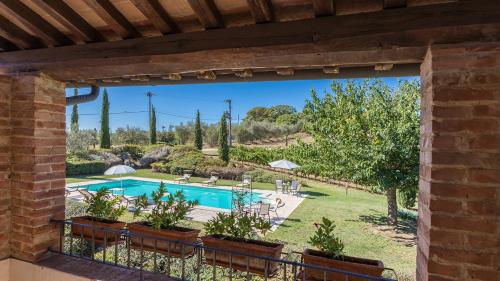 المرافق, Il Fitto 10, Emma Villas in Chianacce