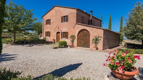المرافق, Il Fitto 10, Emma Villas in Chianacce