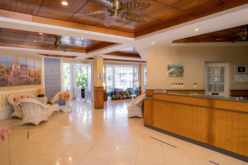 Lobby, Hotel Casona del Lago in Flores