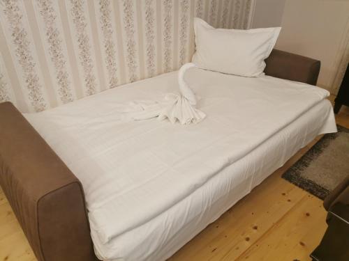 Deluxe Triple Room image 10