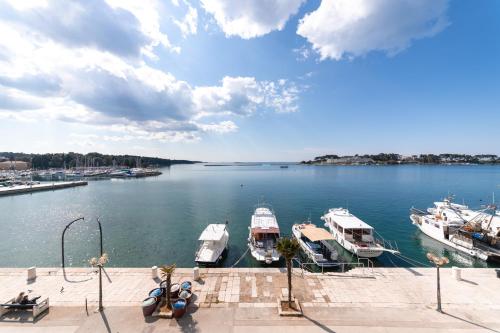  Design Apartment Bellevue, Pension in Poreč