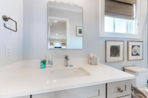 West Side Cottage #F - image 5