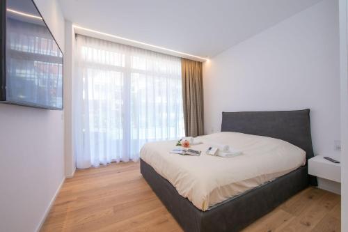 Serendipity Home - main image