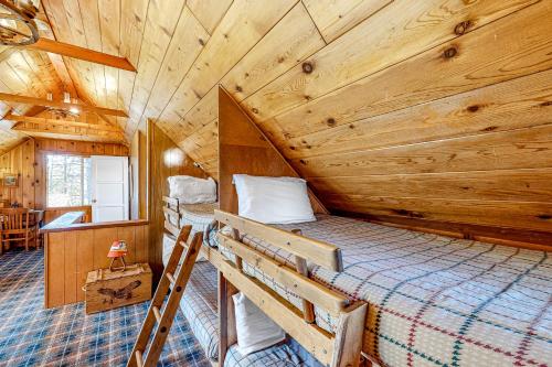 The Wilkie Cabin - image 8