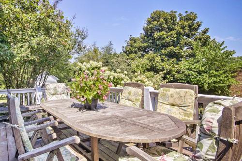 Terre Haute Manor Farmhouse with Gardens and Deck!