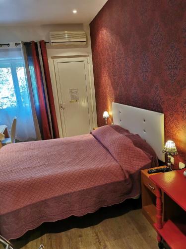 La Chaumiere - image 13