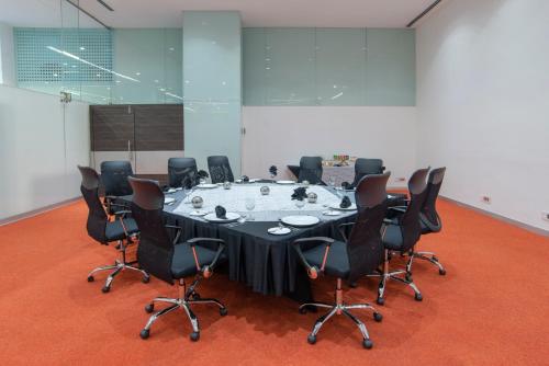 292094672 Holiday Inn Mexico City-Plaza Universidad by IHG
