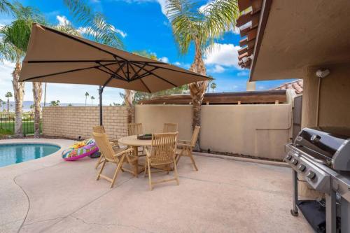 Everything You Want! Golf Course, Views, Pool/Spa in Palm Desert, USA