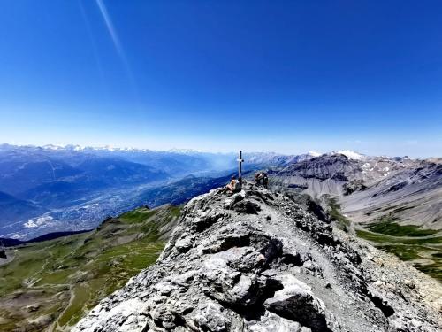 Appartement à Crans-Montana - avec magnifique vue sur la vallée