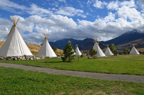 Dreamcatcher Tipi Hotel - Gardiner