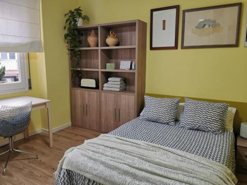  Dos habitaciones dobles en apartamento confortable in Hospitalet de Llobregat