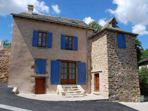 Gîte Calmont, 3 pièces, 6 personnes - FR-1-601-161 gîte à louer Ceignac